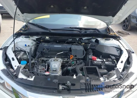 2017 Honda Accord Lx из США, поврежденный, VIN 1HGCR2F30HA191880